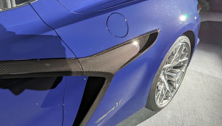 Chevrolet Corvette ZR1 2025: caratteristiche, design, abitacolo, motore, prestazioni e versioni - Foto 60 di 99