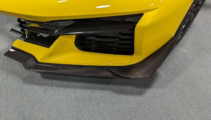 Chevrolet Corvette ZR1 2025: caratteristiche, design, abitacolo, motore, prestazioni e versioni - Foto 81 di 99