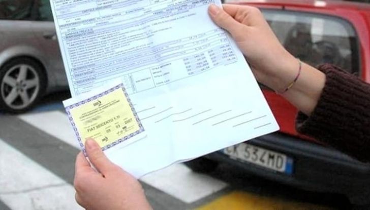 Controllo assicurazione auto