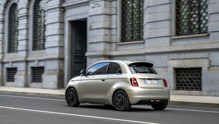 Fiat 500e Giorgio Armani