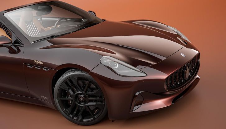 Maserati GranCabrio Folgore Tignanello: omaggio speciale ai 50 anni del vino fiorentino - Foto 5 di 7