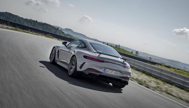Mercedes-AMG GT 63 Pro: caratteristiche, design, motore e prestazioni - Foto 6 di 37