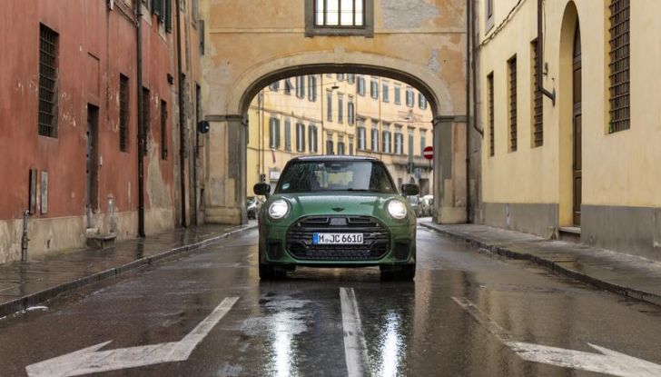 Mini Cooper S: debutta la nuova versione John Cooper Works - Foto 40 di 41