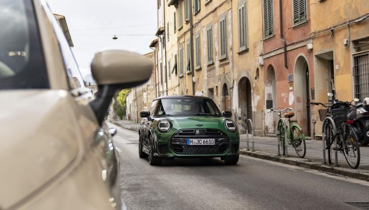 Mini Cooper S: debutta la nuova versione John Cooper Works - Foto 27 di 41