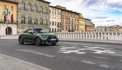 Mini Cooper S: debutta la nuova versione John Cooper Works