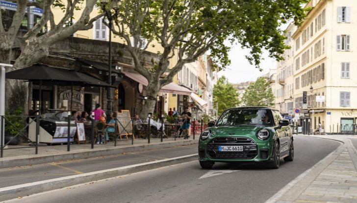 Mini Cooper S: debutta la nuova versione John Cooper Works - Foto 12 di 41