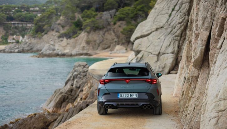 Nuova Cupra Formentor: debuttano due nuove motorizzazioni - Foto 44 di 49