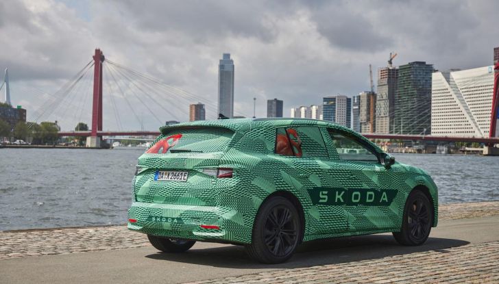 Skoda Elroq: nuove informazioni sul C-SUV 100% elettrico - Foto 5 di 18