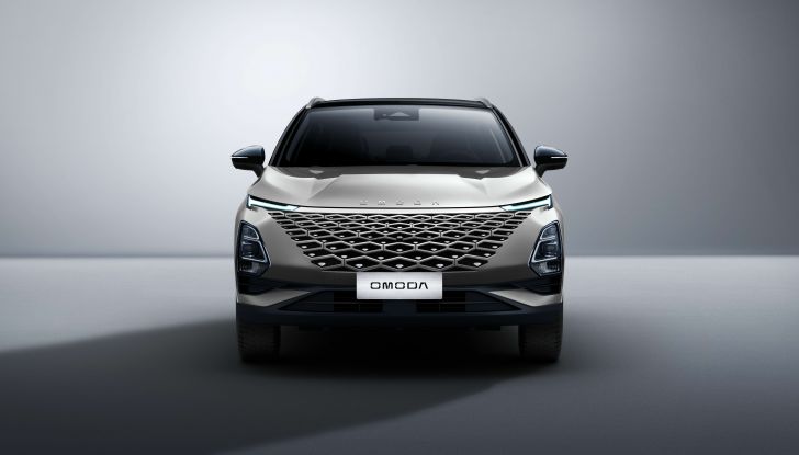OMODA 5, caratteristiche tecniche e motori del nuovo SUV - Foto 27 di 27