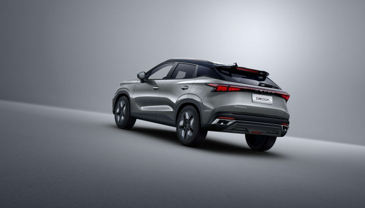 OMODA 5, caratteristiche tecniche e motori del nuovo SUV - Foto 9 di 27