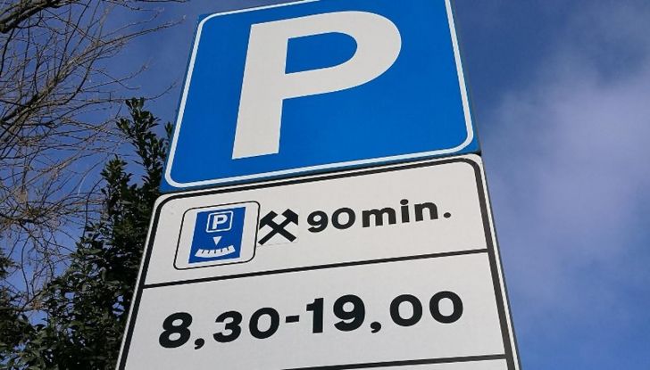Parcheggio a pagamento