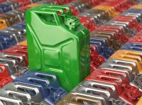 Taniche benzina per uso personale: normative e sanzioni 2024