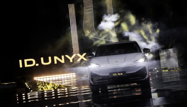 Volkswagen ID. UNYX: prime informazioni sul nuovo E-SUV coupé 100% elettrico - Foto 50 di 51