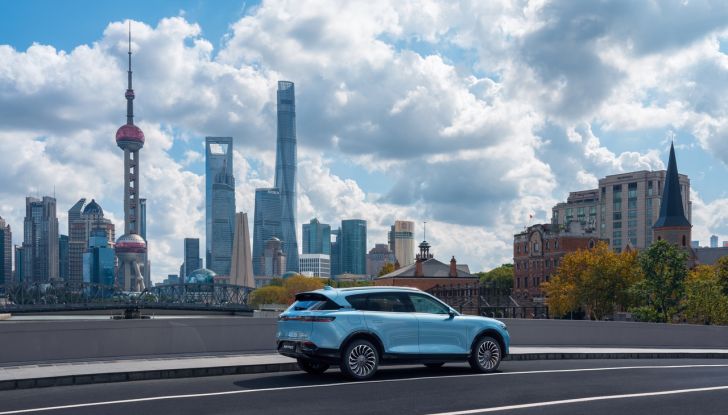 Voyah Free: debutto italiano per il nuovo SUV elettrico da 489 CV - Foto 5 di 15