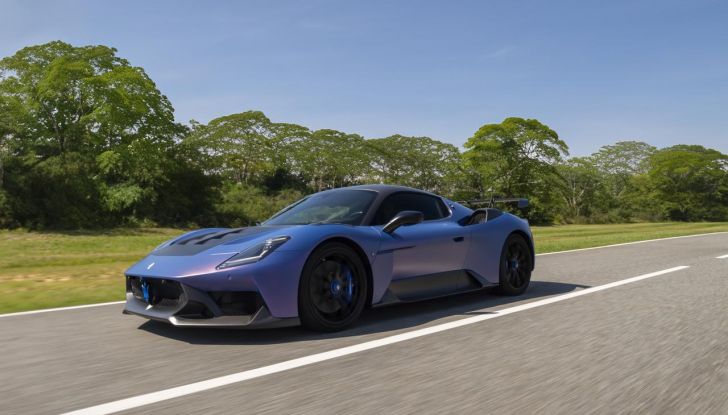 Maserati GT2 Stradale: caratteristiche, design, abitacolo, motore e prestazioni - Foto 29 di 51