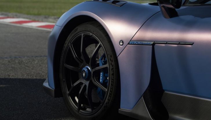 Maserati GT2 Stradale: caratteristiche, design, abitacolo, motore e prestazioni - Foto 33 di 51