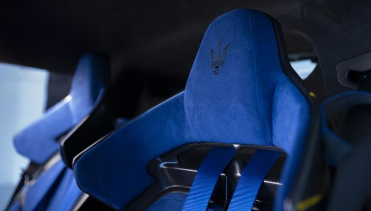 Maserati GT2 Stradale: caratteristiche, design, abitacolo, motore e prestazioni - Foto 2 di 51