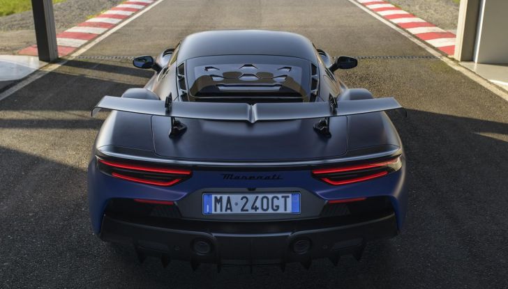 Maserati GT2 Stradale: caratteristiche, design, abitacolo, motore e prestazioni - Foto 24 di 51