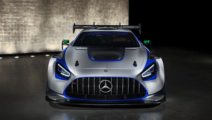 Mercedes-AMG GT3 Edition 130Y Motorsport: caratteristiche, design, abitacolo, motore e prestazioni - Foto 6 di 19