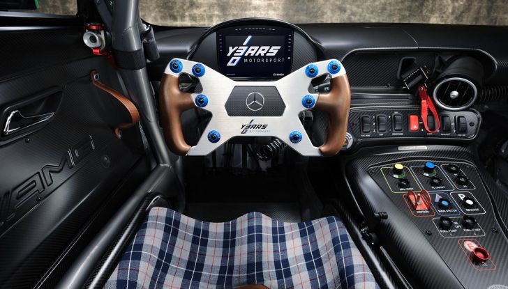 Mercedes-AMG GT3 Edition 130Y Motorsport: caratteristiche, design, abitacolo, motore e prestazioni - Foto 8 di 19