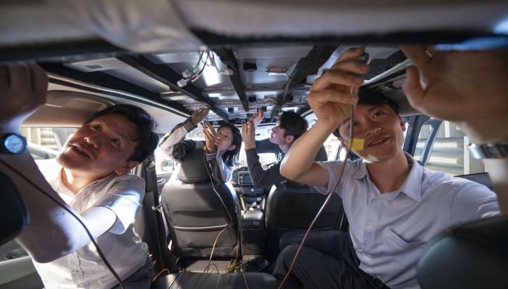 Nissan testa la vernice refrigerante sulle sue auto - Foto 32 di 60