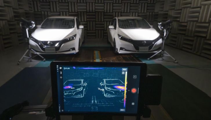 Nissan testa la vernice refrigerante sulle sue auto - Foto 29 di 60