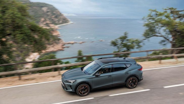 Nuova Cupra Formentor: ancora aggiornamenti per la gamma motori - Foto 37 di 44