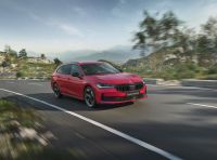 Skoda Superb Sportline: caratteristiche, design, abitacolo e versioni