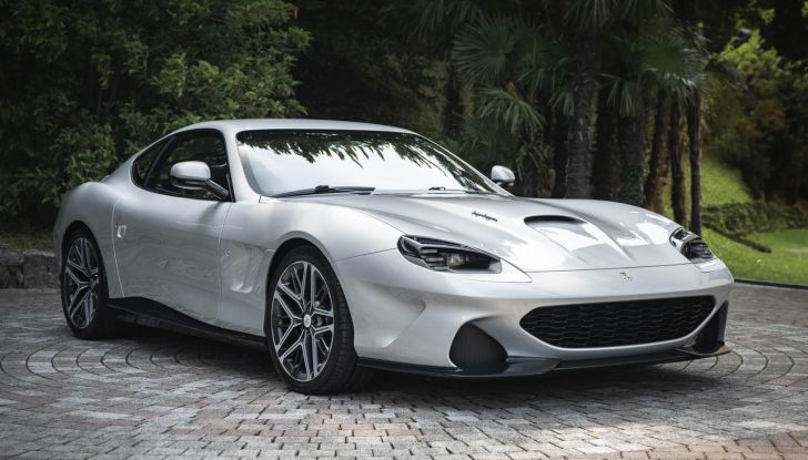 Touring Superleggera Veloce12: caratteristiche, design, abitacolo, motore, prestazioni e prezzo - Foto 46 di 56