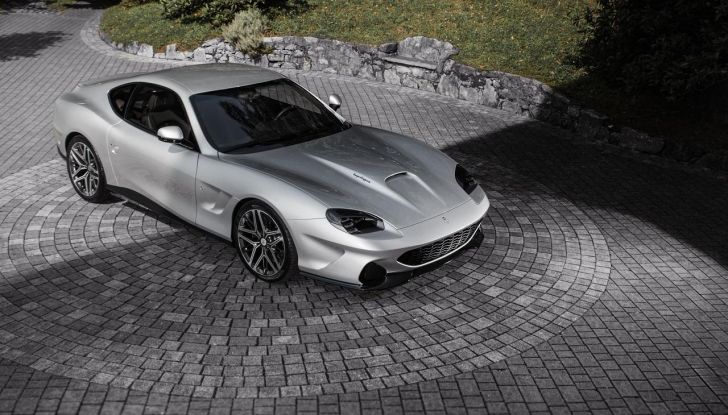 Touring Superleggera Veloce12: caratteristiche, design, abitacolo, motore, prestazioni e prezzo - Foto 36 di 56