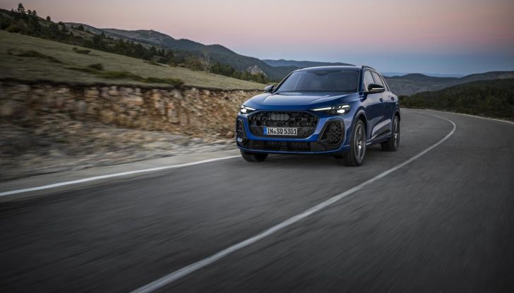 Audi Q5 2025: caratteristiche, design, abitacolo e motori - Foto 77 di 110
