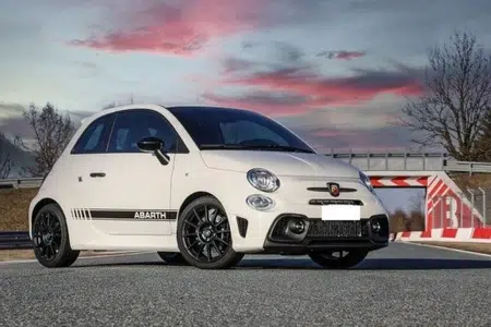 La Fiat 500 Abarth Cinquone by Romeo Ferraris da 360 CV alla 6 ore di Vallelunga - Foto 3 di 5