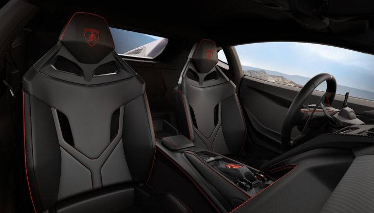 Lamborghini Temerario: al via agli ordini della nuova supercar ibrida plug-in - Foto 22 di 42