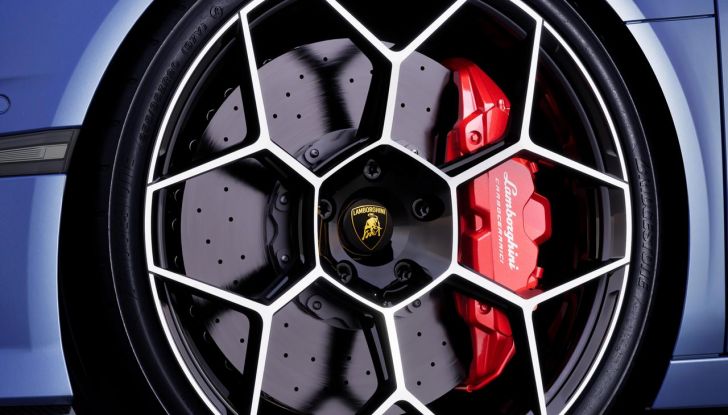 Lamborghini Temerario: al via agli ordini della nuova supercar ibrida plug-in - Foto 20 di 42