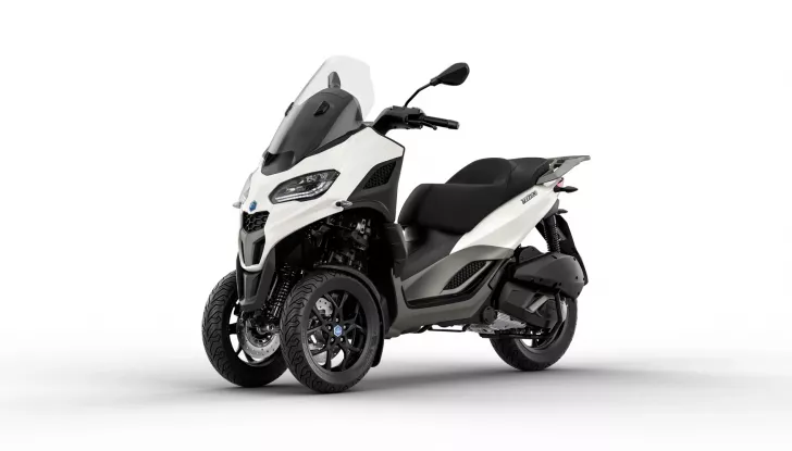 Piaggio MP3: tutte le novità in arrivo - Foto 4 di 11