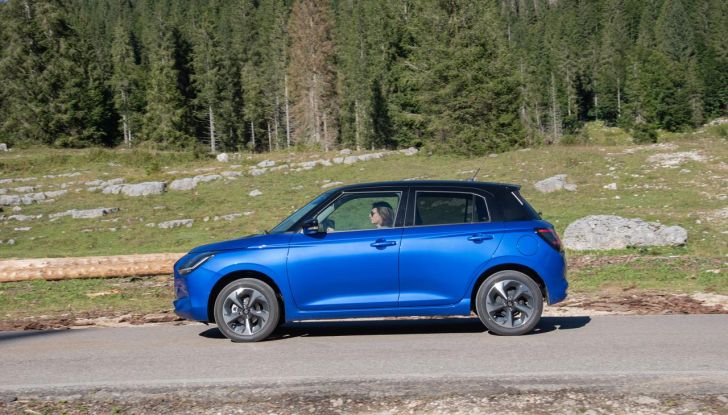 Nuova Suzuki Swift Hybrid 4×4 AllGrip: caratteristiche, design, abitacolo, motore e prezzo - Foto 122 di 122