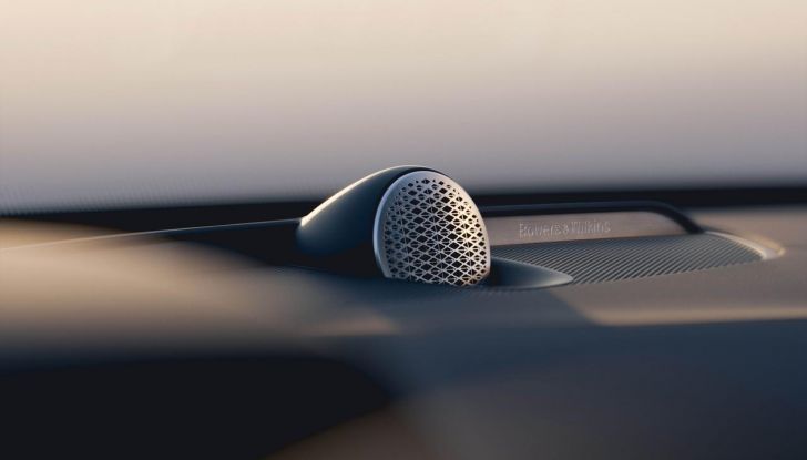 Volvo XC90 2025: caratteristiche, design, abitacolo, motori, versioni e disponibilità - Foto 29 di 36