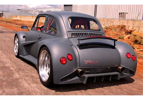 Fiat 500 con motore 6.2 V12 da 580 CV di una Lamborghini Murcielago - Foto 3 di 7