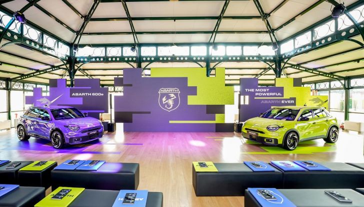 Nuova Abarth 600e: caratteristiche, design, abitacolo, motori, versioni, autonomia e prestazioni - Foto 10 di 131