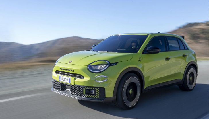 Nuova Abarth 600e: caratteristiche, design, abitacolo, motori, versioni, autonomia e prestazioni - Foto 100 di 131