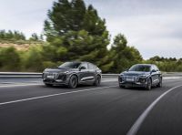 Nuovo Audi Q6 Sportback e-tron: caratteristiche, design, abitacolo, versioni, motori e autonomia