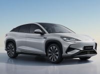 BYD Sealion 7: caratteristiche, design, abitacolo, versioni, motori e disponibilità