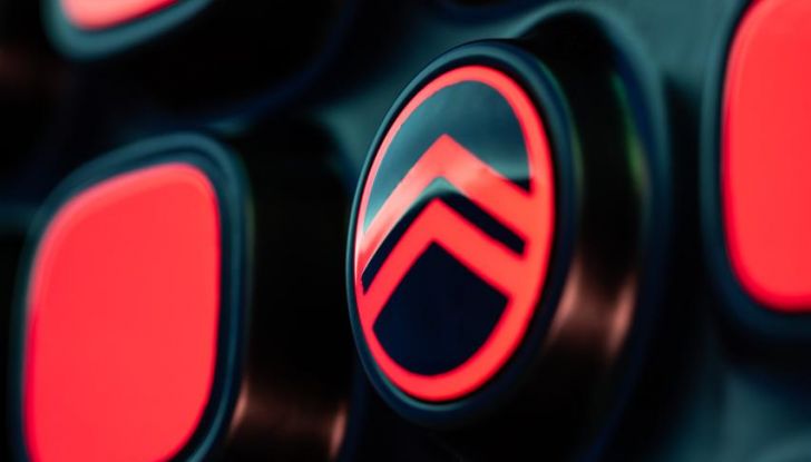 Citroën Ami 2025: il quadriciclo leggero elettrico si rinnova - Foto 10 di 24