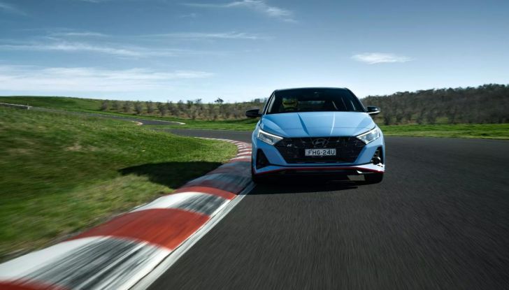 Hyundai i20 N 2025: caratteristiche, design, abitacolo, motore e prezzo - Foto 6 di 11