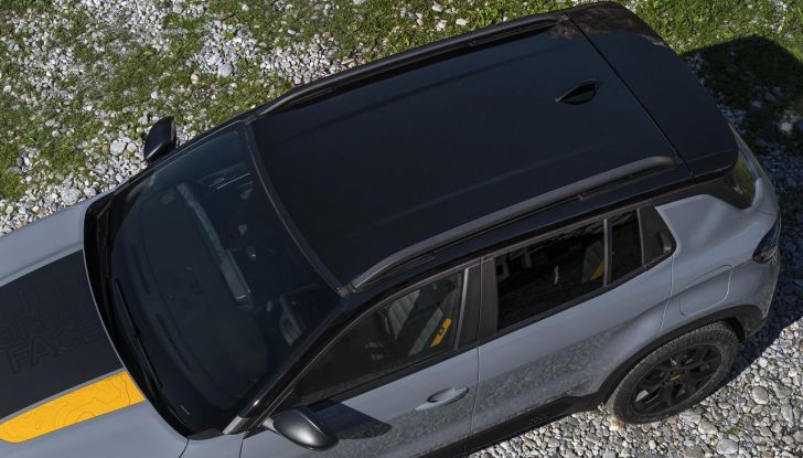 Jeep Avenger 4xe: caratteristiche, design, abitacolo, motore, allestimenti e prezzi - Foto 25 di 38