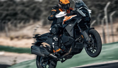 KTM 1390 Super Adventure S 2025: il nuovo riferimento per gli amanti dell’enduro stradale