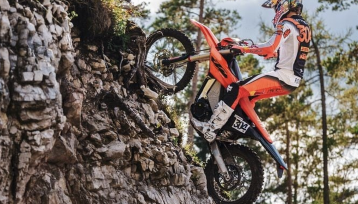 KTM Freeride E 2025: l’enduro elettrico che rivoluziona il fuoristrada - Foto 2 di 9