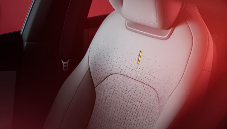 Nuova Lynk & Co 02: caratteristiche, design, abitacolo, motore, autonomia e prezzo - Foto 22 di 22