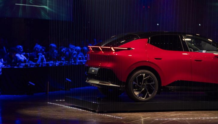 Nuova Lynk & Co 02: caratteristiche, design, abitacolo, motore, autonomia e prezzo - Foto 10 di 22