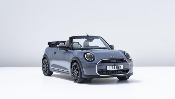 Nuova Mini Cooper Cabrio: caratteristiche, design, abitacolo, motori e allestimenti - Foto 7 di 64